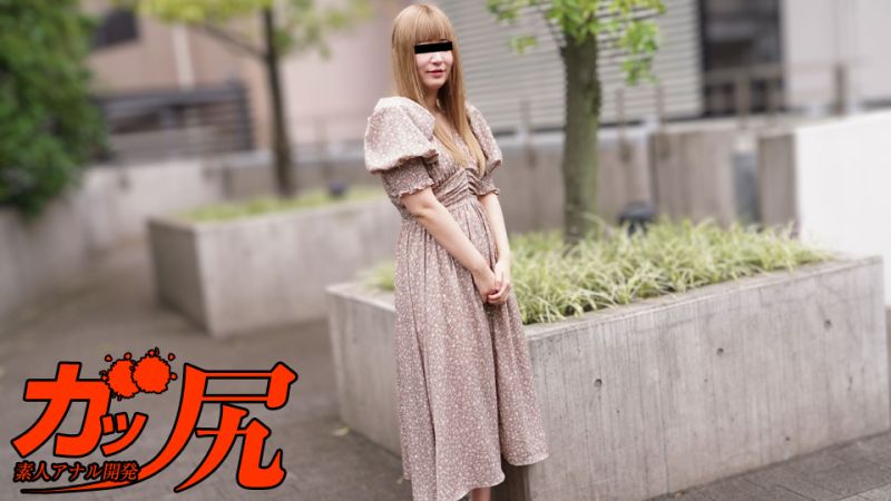 眼鏡母狗被按着操得淫語連篇