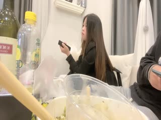 白袜肥屌小伙儿被捆绑玩射