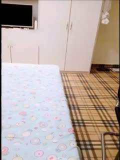 探花皮衣时尚外围美女特写啪啪，被妹子猜到挪动了镜头