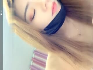 夫妻之間的小情趣JK制服誘惑白絲足交 半雪