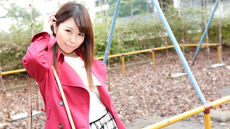 HEYZO3366 欲求不满人妻在家自慰 白虎嫩穴弄的到处是水