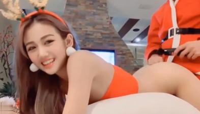 [亞洲無碼] 110流出酒店情趣圆床偷拍年轻情侣乖巧女友换上性感情趣内衣和男友各种姿势做爱[116 MP4 1009MB]