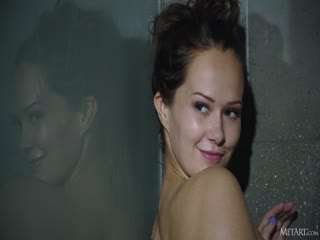 [亞洲無碼] 【国产精品】候车大厅情侣发情，男生坐椅子女生女上位周围乘客众多，这也太饥渴了吧 [03:29]