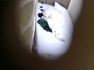 [有碼] [MP4 1.37G] [中文字幕] ROE370 口辱 每次都用肉棒讓總是抱怨的吵鬧鄰居主婦閉嘴的封口強迫口交強暴 瀨尾禮子