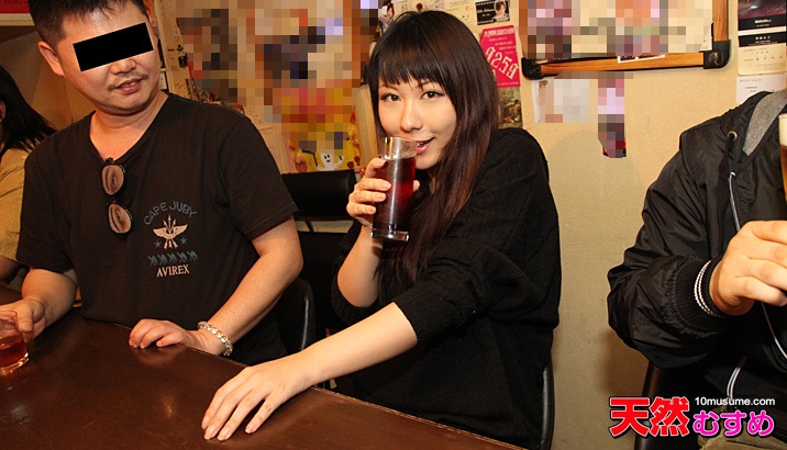 真实夫妻情侣直播群P大战 超刺激多人淫乱现场直击