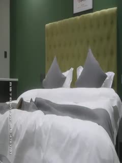 DLDSS277 白天丈夫不在的时候淫荡的已婚妇女铃美浓被里里的儿子送给了一辆遥控自行车