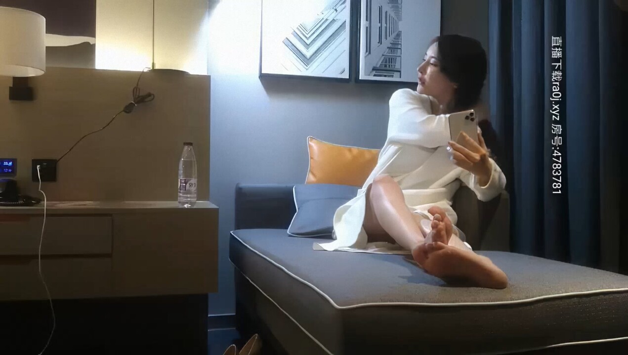 Mosaic MEKO382 阿姨租赁服务退货 108 我想要和这位性感善良的阿姨有更多美妙的性爱，她甚至会让我偷偷内射，所以我又问了她一次