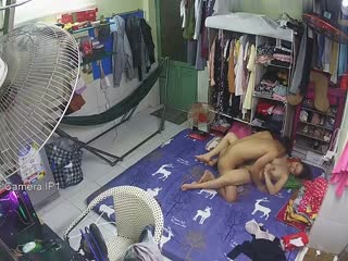 【女子SPA推油】22歲妹子全身推油按摩，特寫視角粉穴按摩完手指扣逼啪啪，呻吟嬌喘連連非常誘人