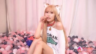 OVG059 一位骑马美女，在女上半身姿势下不动，只摇摆臀部，让她在体内高潮