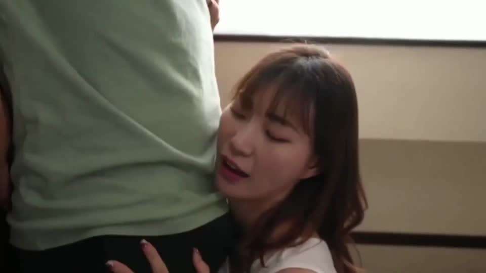 众多剧情，高颜值反差母狗被引诱调教性爱，吃鸡巴，各种穿搭满足性癖，镜头前顶级身材诱惑拉满