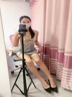 [SD 2.9G] NGHJ034 素人女子大生が挑戦！人生初の拘束スローピストンに挑戦！依本しおり 天然美月 桃瀬ひまり 池上乙葉