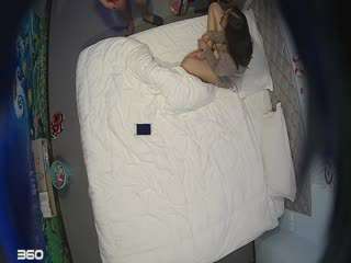 金牛骨感便宜少妇