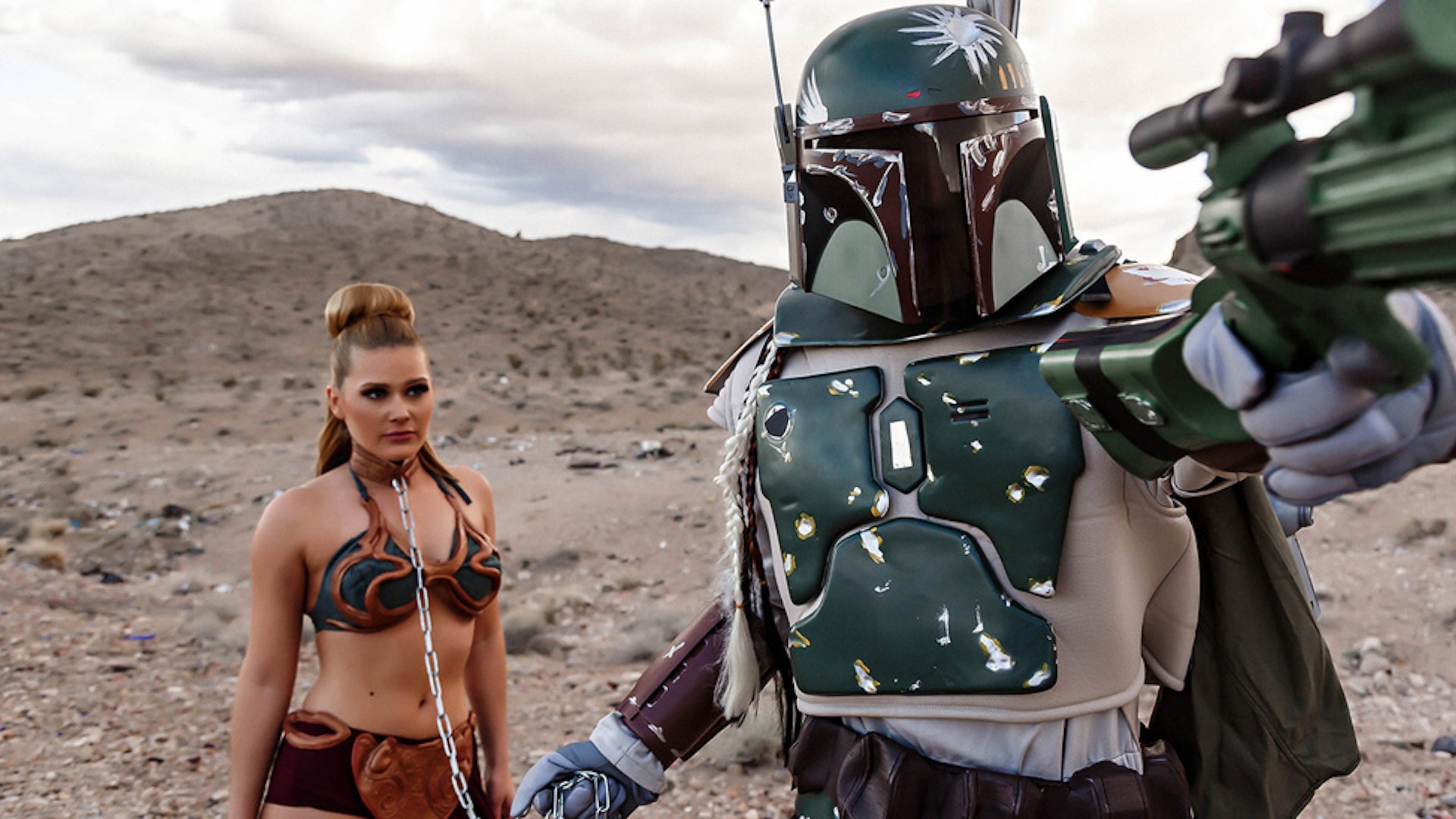 高颜值小情侣沙发上激情啪啪