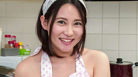 FRD004 中文字幕 与未成熟小肉缝的雌小鬼侄女的甜蜜生活 皆濑明里 皆瀬あかり