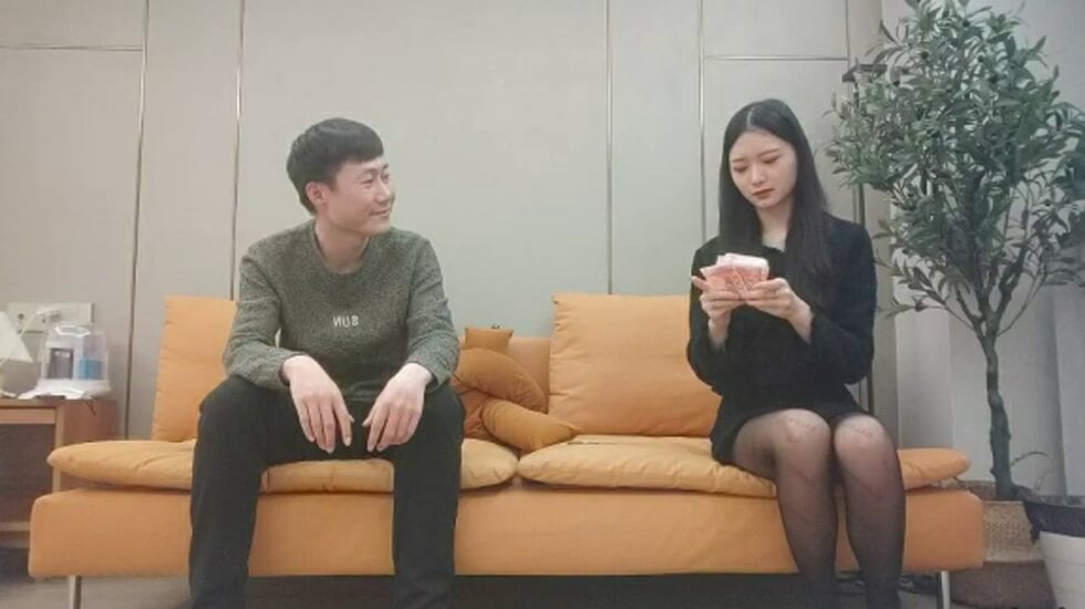 原創 【HD 7.09GB】HMN791 解禁 1ヵ月の禁欲生活後に人生初のナマ中出し もうイってるってばぁ！！追撃ピストン大量膣射15発special 由衣陽菜