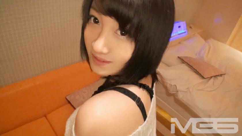 【泄密流出】高颜值校花小女友和男友在家自拍爱爱流出