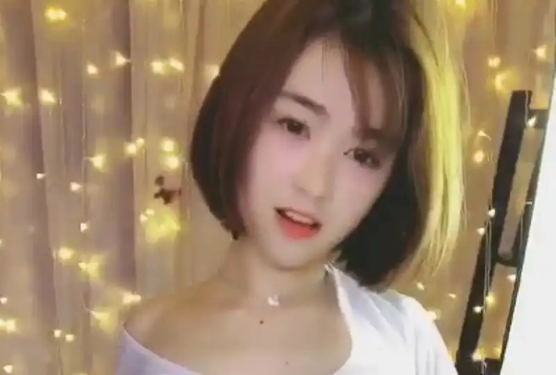 狂干大骚货露脸熟女丝袜阿姨 全程骚话不断