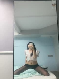 327 1:39HD山东青岛女大学生 钟文婷 和外国友人留学生开房，不料男朋友回国后将开房视频上传网络